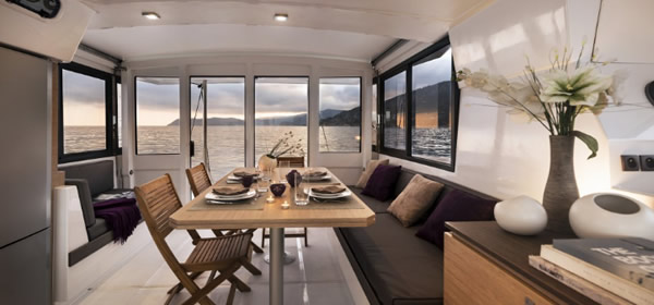 Formacion Bonificable con Fundae Incluye Dinamicas en Catamarán